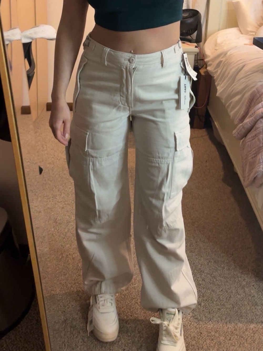 Aritzia Cream Wide-Leg Cargo Pants